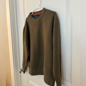 Old school classic outdoor Orvis fisherman crewneck in size large. 100% cotton